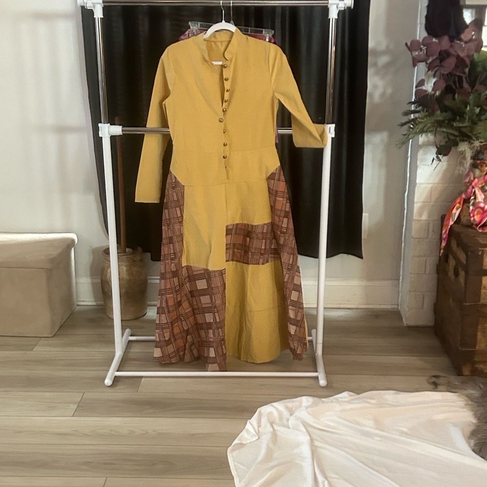 Chic Long Sleeve Mustard and Brown Dress